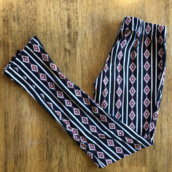 Aztec Print Leggings - Picture 1 of 6